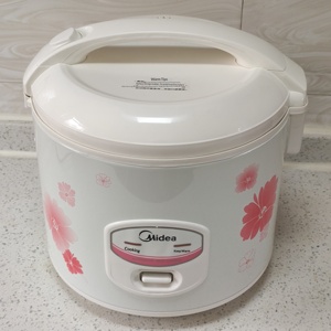 Autocuiseur électrique <span class=keywords><strong>Midea</strong></span> YJ508J en céramique 5 litres avec isolation mécanique et tasse graduée pour la maison, le camping-car et l'hôtel, pour 6 à 8 personnes - Product Image 2