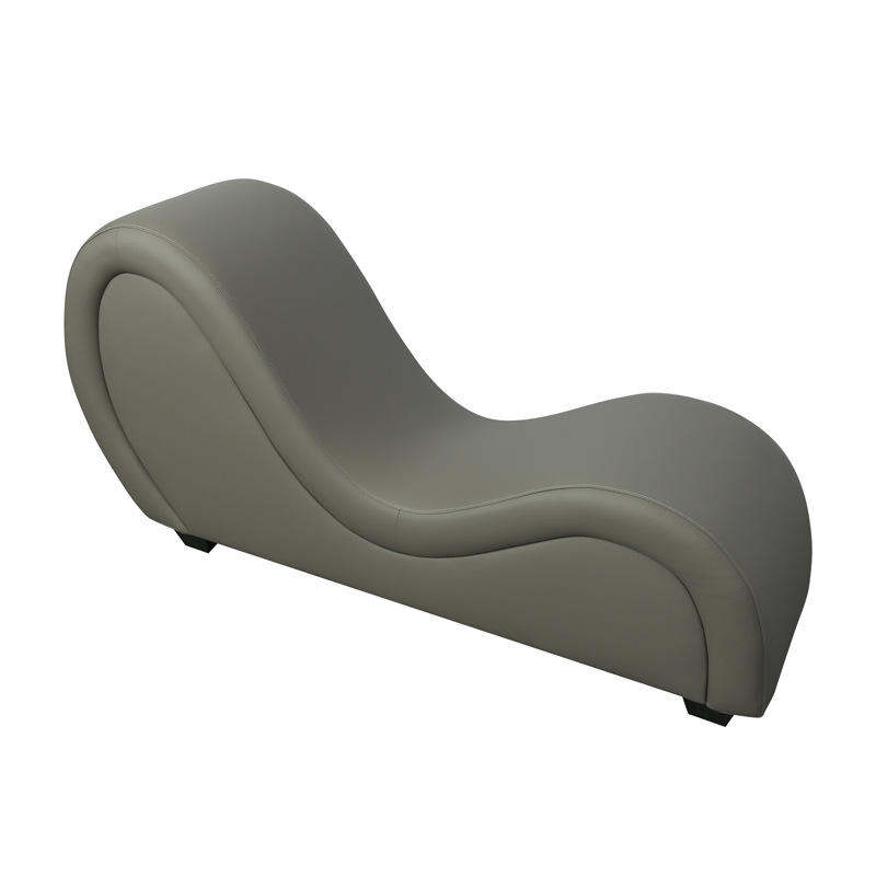 เก้าอี้เอนสีเทาลำลอง