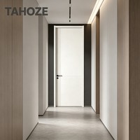 Porte en bois d'ingénierie à surface en panneau de cristal de carbone, sans formaldéhyde, résistante à la déformation