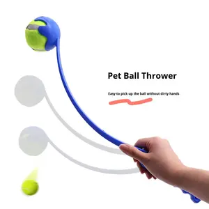 Giocattolo interattivo per cani da addestramento all'aperto lanciatore di palline di plastica e lanciatore di palline che sporcano le mani forniture per cani - Product Image 5