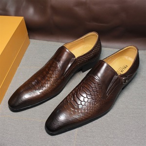 High-quality luxurious men's leather fashion business formal dress with <b>pointed</b> toe and zipper shoes - Product Image 3