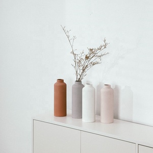 Vasos de Porcelana Listrados para Decoração de Casa YBH, Produtos de Importação de Alta Demanda, Vasos Cerâmicos Importados da China - Product Image 1