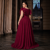 Robe de Demoiselle d'Honneur Grande Taille en Chiffon Coupe Trapèze, Col en V Profond, Manches Volantes, Taille Froncée, Fente Haute, Longueur Maxi