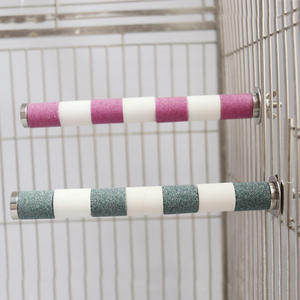 Pesce persico per macinare le unghie del pappagallo-supporto per trespolo sabbioso, accessori per gabbie per uccelli, trespolo per tagliaunghie in acciaio inossidabile - Product Image 1