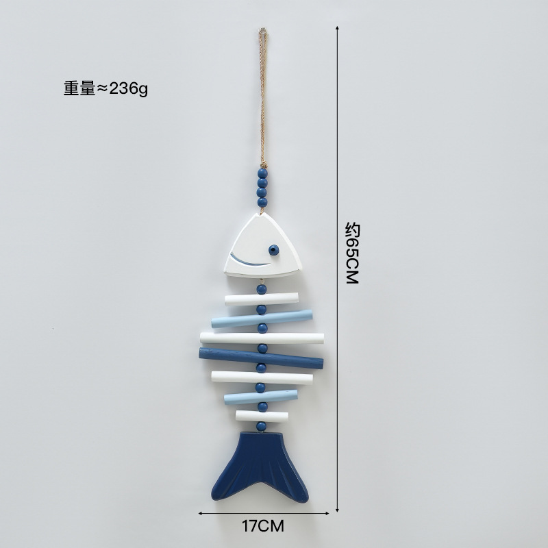 Gros poisson rayé bleu et blanc