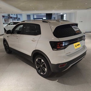 Vente flash 2021 Volkswagen Tacqua essence petit SUV 1.5L 113 ch L4 conduite à gauche confort <span class=keywords><strong>voiture</strong></span> <span class=keywords><strong>sport</strong></span> voitures d'<span class=keywords><strong>occasion</strong></span> - Product Image 6