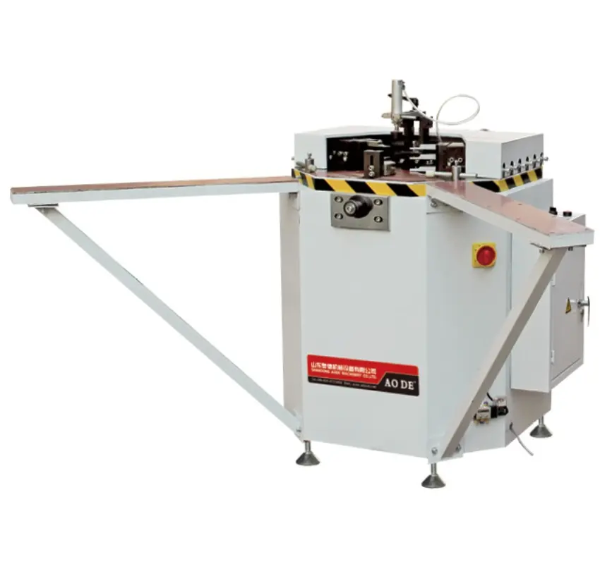 Best price make the work smooth and reliable synchronous corner crimping machine for aluminum win door