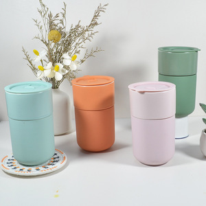 แก้วมัคซิลิโคนป้องกันแขนน่ารักถ้วยกาแฟและนมแก้วน่ารักขนาด300มล. แก้วลายแมวน่ารักสำหรับกาแฟหรือชามีฝาปิด PP ขนาด12ออนซ์ - Product Image 3