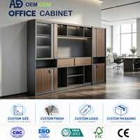 Bibliothèque de bureau moderne avec éclairage LED et rangement verrouillable