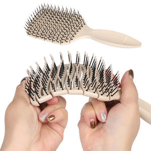 <span class=keywords><strong>Brosse</strong></span> à cheveux démêlante incurvée pour femmes et hommes Démêlant à lissage rapide avec poignée en ABS et évent pour cheveux raides bouclés et ondulés - Product Image 1