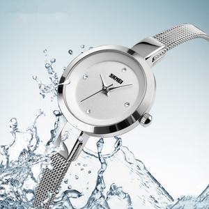 Montre-bracelet à quartz ultra-fine pour femme Skmei avec cadran or rose, bracelet en acier inoxydable, style décontracté, étanche, pour le travail - Product Image 4