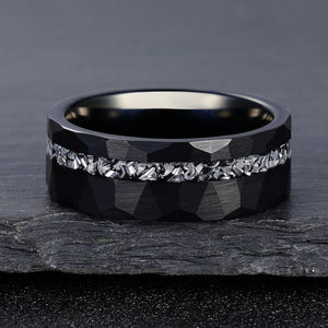 Anillo de Tungsteno Martillado Negro y Oro Rosa POYA, Anillo de Meteorito de 8 mm, Anillo de Bodas, Regalo para Hombre - Product Image 3