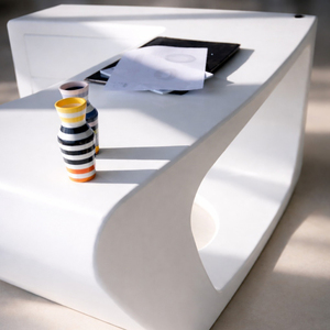 Escritorio de Oficina para Jefe de Diseño Italiano Único en Piedra Corian, Blanco Brillante, Mesas de Trabajo para Presidente y Director Ejecutivo - Product Image 1