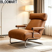 Fauteuil d'appoint nordique rembourré en cuir véritable avec structure intérieure en bois massif, chaise individuelle de loisirs