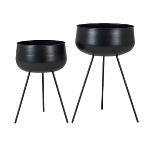 Jardinière en métal enduit de poudre avec support fait à la main en usine jardinière à fleurs personnalisée fournitures en gros jardinière de fleurs - Product Image 4