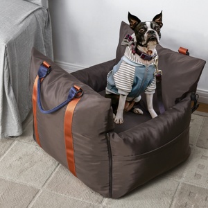 Asiento de coche multifunción para perros, cama de viaje de lujo para perros, bolsas de transporte al aire libre para mascotas, asiento elevador con correa de seguridad para perros en el lateral - Product Image 1