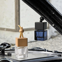 Diffuseur d'huiles essentielles en verre carré de 8 ml, alimenté par USB, diffuseur de parfum pour voiture avec éclairage d'ambiance