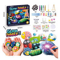 Kit de peinture EPT DIY Pierres de rivière qui brillent dans le noir, arts et artisanat pour enfants