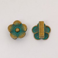 Perle coulissante en alliage de zinc, motif pétale de fleur rayonnant, bronze antique, à dos plat, pour la fabrication de bracelets en cordon de cuir