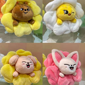 现货新款Straykids Flash同款娃娃花笔袋日周款可爱周边超软毛绒老人款 - Product Image 3