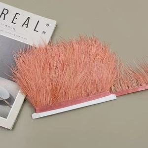 Cinta de Plumas de <span class=keywords><strong>Avestruz</strong></span> Teñidas de 10-15 cm, Adorno de Flecos Blanco para Coser, Adornos para Vestidos de Boda, Festivales, Disfraces - Product Image 2