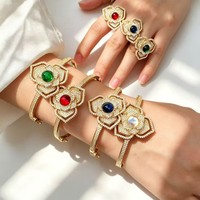 Bracelet manchette ouverte plaqué or 18 carats avec fleur cabochon et ensemble de bagues en zircon, pierres précieuses pour bijoux de luxe victoriens, cadeau, vente en gros