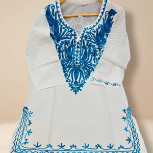 Women's Cotton V-neck High-quality Kurti with Geometric Embroidery Short Top Casual Tank Style for Spring & Autumn Season - Product Image 3