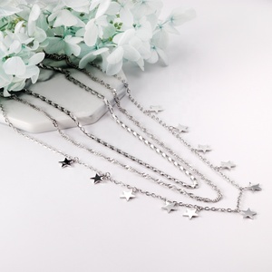 Collier de bijoux de mode en acier inoxydable Ason Collier d'accessoires d'étoile étanche Pendentif à trois chaînes Collier - Product Image 4