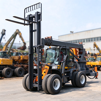 Chariot élévateur tout-terrain diesel 3,5T-8T avec grue, charge nominale 20m, flèche télescopique, 4x4, équipement de levage monté sur fourche