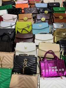 Borsa a Mano Elegante in PU Morbido con Cerniera e Pochette per Donna, Borse a Tracolla alla Moda per Signore - Product Image 4