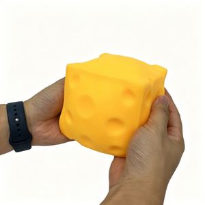 Juguete Blandito de Queso Elástico con Relleno de Harina, 7.5cm y 11cm, Lindo, Venta al por Mayor, Envío Rápido desde Almacén en EE. UU. - Product Image 6