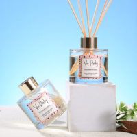 Diffuseur de parfum Via Pinky 100ml, aromathérapie florale et fruitée, bouteille en verre pour la maison, parfum d'ambiance, rotin