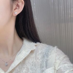 Xinfly Luxury Jewellery Square Shape 18k Gold Natural Diamond Necklace and <b>Earrings</b> - Product Image 3