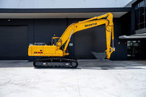 Excavadora de cadenas mediana SHANTUI de 20.8 toneladas SE215 con motor de alta potencia, bomba, caja de cambios y PLC en venta - Product Image 2