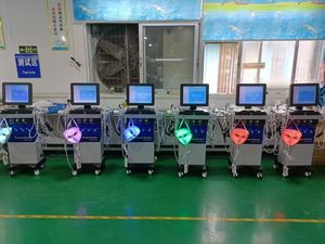 Máquina Facial de Hidrodermoabrasión con Oxígeno, Microdermoabrasión, Aqua Peel e Hidratación, Enchufe Estadounidense, Solución Hidratante - Product Image 5