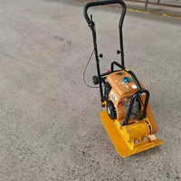 آلة دك التربة الاهتزازية C60 بمحرك بنزين هوندا GX160 بقوة 3.6 كيلوواط، جهاز محمول لدمك التربة لأساسات الطرق