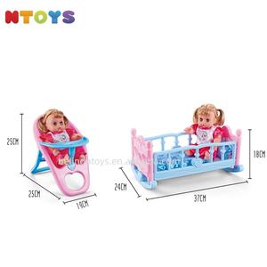 Nuevo juego <span class=keywords><strong>de</strong></span> simulación 3 en 1 barato, carrito, silla <span class=keywords><strong>de</strong></span> comedor, cuna, cama con 12 ''para beber, orinar, muñeca <span class=keywords><strong>de</strong></span> juguete para niños, regalos - Product Image 3