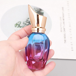 ขวดน้ำหอมสีสันสวยงาม ขวดแก้วน้ำหอมคุณภาพสูง ขวดน้ำหอมแบบกด 30/50 มล. - Product Image 2