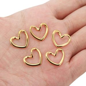 Breloque Cœur de Luxe en Acier Inoxydable Plaqué Or 14k 18k, Anti-ternissement et Étanche, pour la Fabrication de Bijoux – Création par un Fabricant Spécialisé - Product Image 2