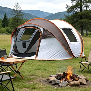Tente tunnel imperméable facile à monter pour 4 à 8 personnes, idéale pour les voyages de camping en plein air - Product Image 1