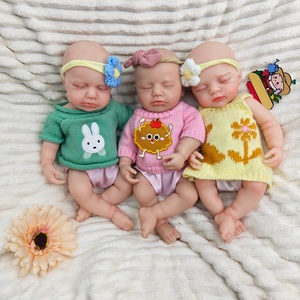 ตุ๊กตารีบอร์นขนาด 12 นิ้ว แบบอินเทอร์แอคทีฟสำหรับพ่อแม่และลูก ตัวตุ๊กตาทำจากวัสดุอ่อนนุ่ม พร้อมการแสดงออกที่สมจริง เหมาะสำหรับเด็กๆ ในการเรียนรู้และเล่นบทบาทสมมติ - Product Image 3