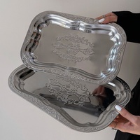 Plateau de service rectangulaire en acier inoxydable de 30 cm, plateau à gâteau en métal argenté pour la présentation de gâteaux, fête de mariage avec motif floral en relief