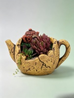 Jardinière en résine en forme de théière de jardin féerique, pot à fleurs miniature en forme de théière cassée, conteneur décoratif pour plantes de micro-paysage extérieur
