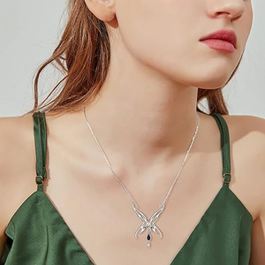 Collana con ciondolo a forma di farfalla per donna, stile gotico, regalo di gioielli alla moda per Halloween - Product Image 6