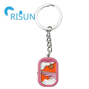 Porte-clés émaillé personnalisé avec vue de fenêtre d'avion Porte-clés mignon dessin animé Kawaii Porte-clés de voyage fenêtre d'avion du ciel en métal - Product Image 5