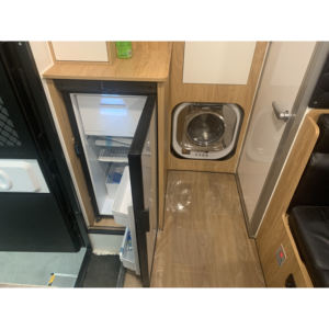 Autocaravan campers camping móvil Karavan autocaravanas RV toldo una caravana remolque de viaje toldo de vida caravana de motor - Product Image 5