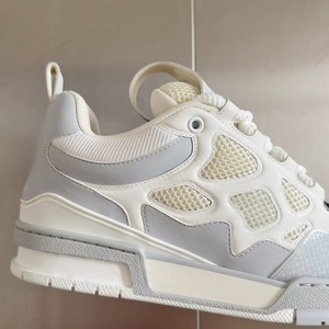 Chaussures de sport d'été pour hommes et femmes. Chaussures de marque de créateur. Style classique intemporel Personnalisation de haute qualité - Product Image 4