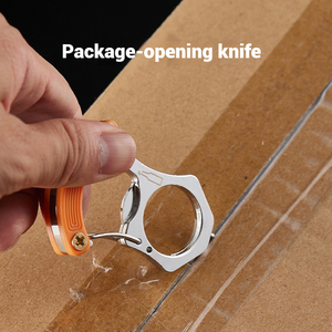 Style multifonctionnel brise-vitre de voiture porte-clés personnalisé léger outil d'évacuation d'urgence pour automobiles - Product Image 4