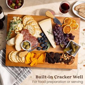 Tabla de cortar de madera de cerezo para cocina con asa, con ranura para jugos y ranura integrada para verduras, frutas y carne - Product Image 5