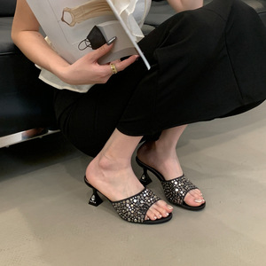 2026 New Summer Fashion Versatile Elegant Rhinestone High Heel Sandals for Women - Product Image 3